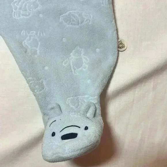Disney - Winnie the Pooh - first Christmas- footed sleeper.  Size 3-6 months - Picture 4 of 6